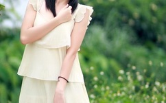 办公室扒开奶罩揉吮奶头A片口述